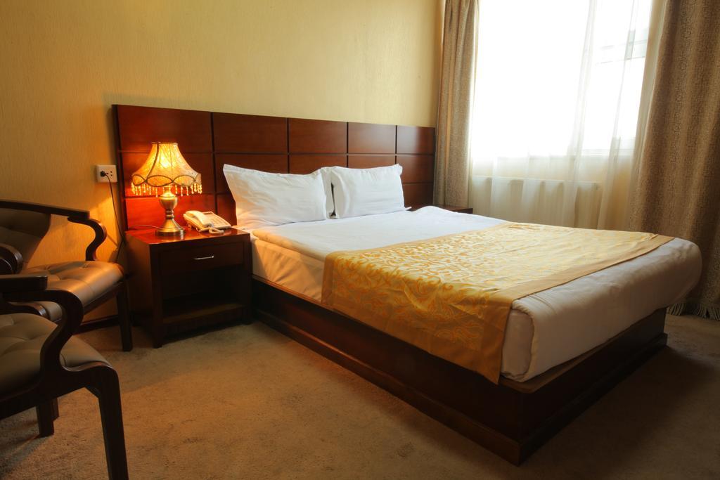 New World Hotel Ulaanbaatar Room photo
